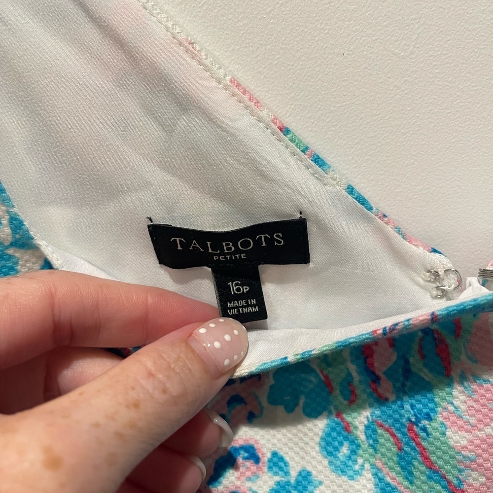 Talbots Blue and Pink Sleeveless Dress 16p.    

006 - Picture 3 of 3